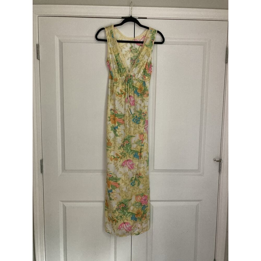 VTG Vanity Fair Floral Peignoir Robe Nightgown Negligee Set Small Made In USA - Picture 5 of 12
